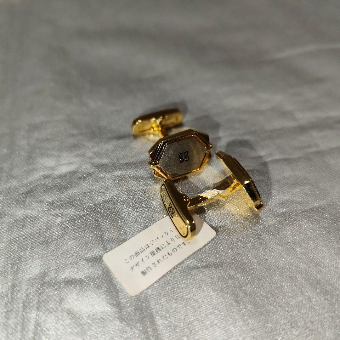 【未使用】GIVENCHY カフス(4セット) & ネクタイピン(1本) セット
