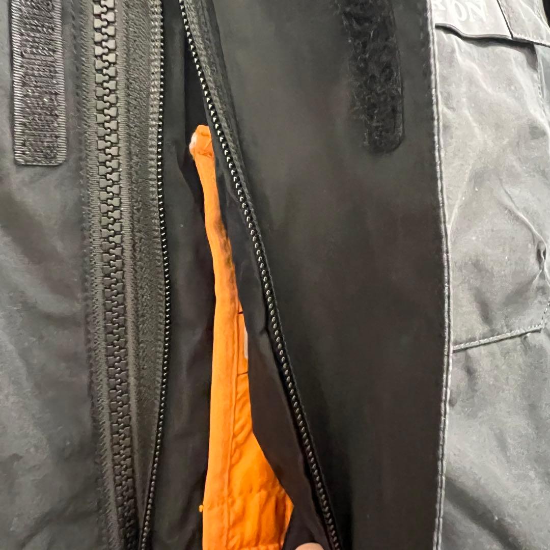 撥水加工済 Burton スノボウェア ジャケット メンズ Lサイズ 黒
