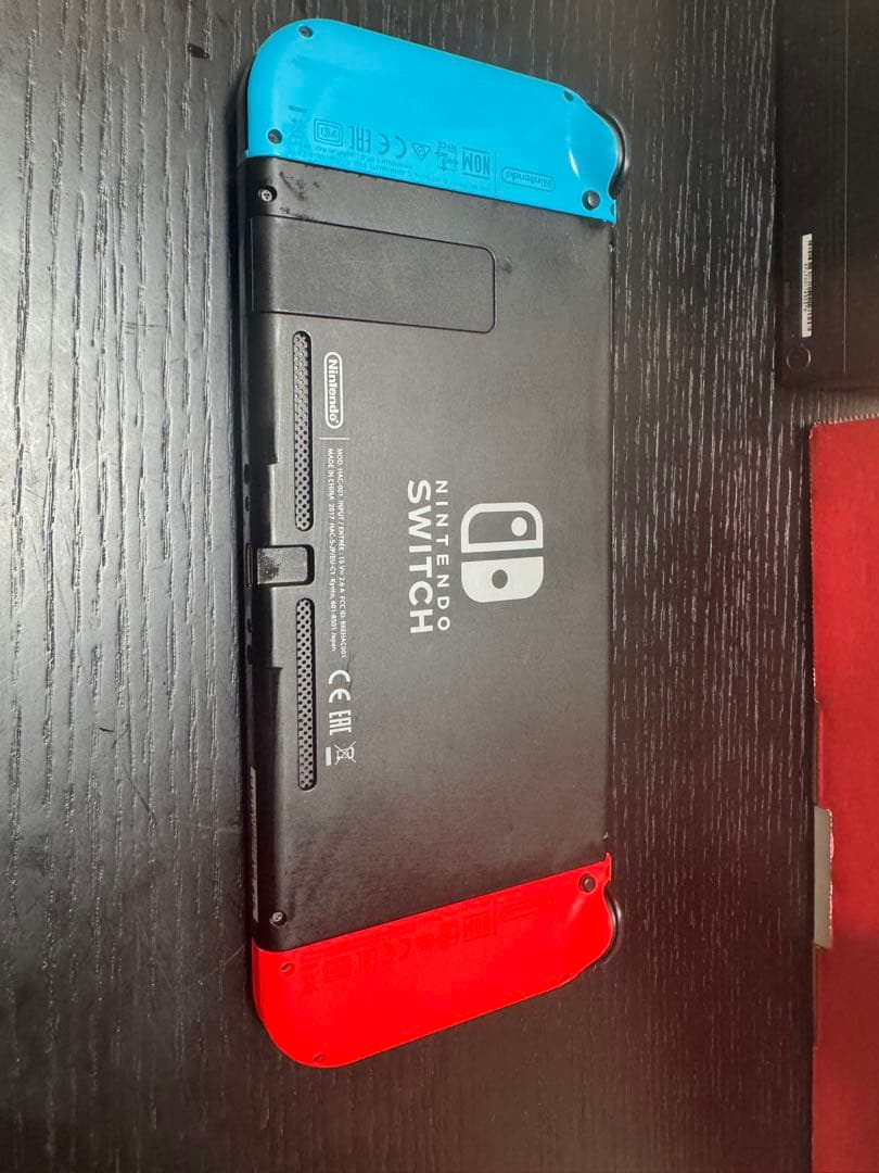 Nintendo Switch 動作確認済み　マリオカート8 プロコン付き