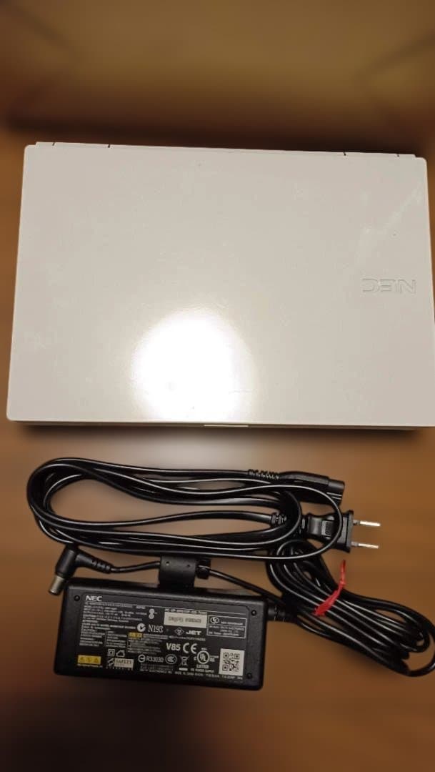 NECノートPC　BL100/SA6W