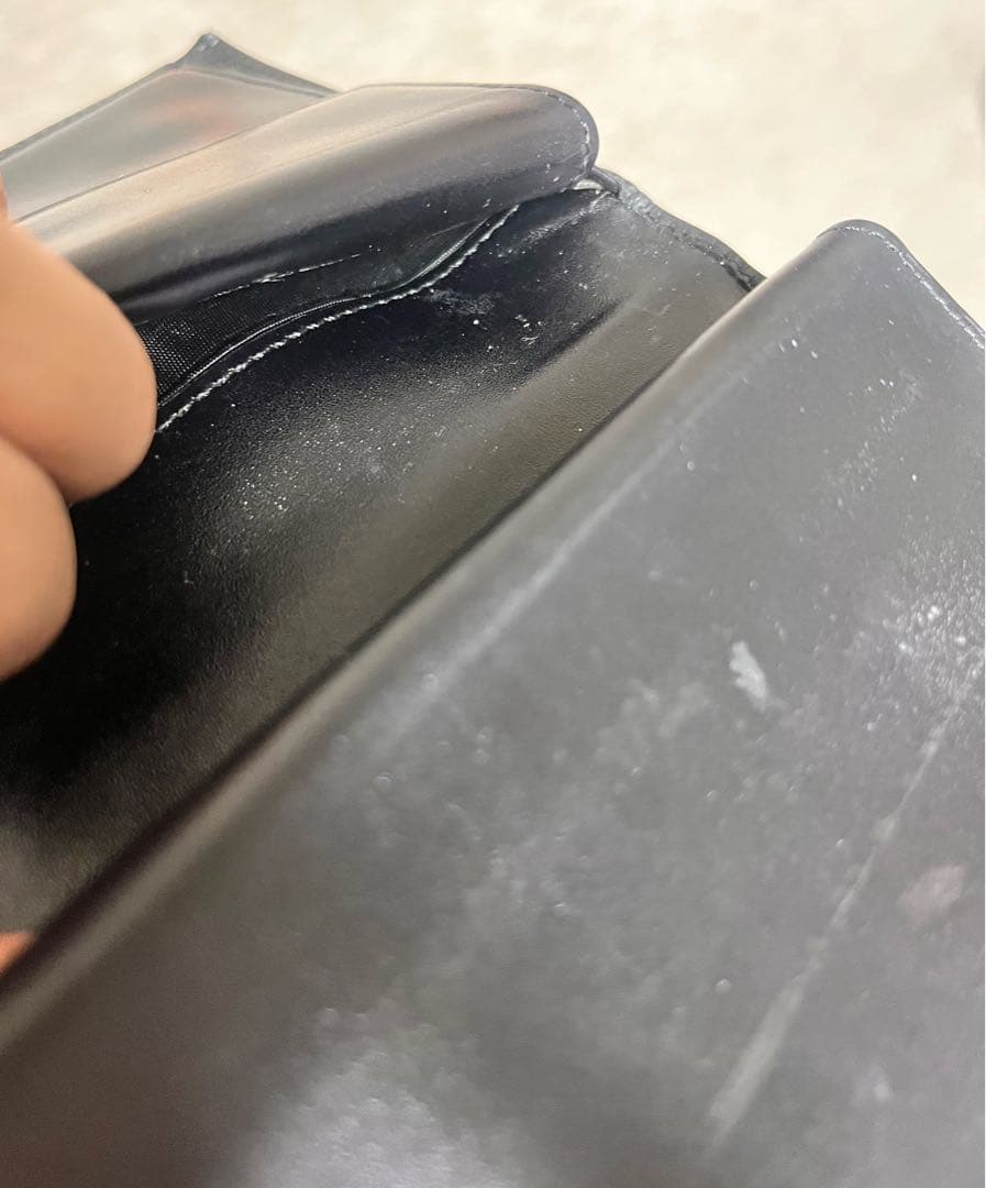 KS SHOP 様　　　　PRADA プラダ 二つ折り財布 オールレザー