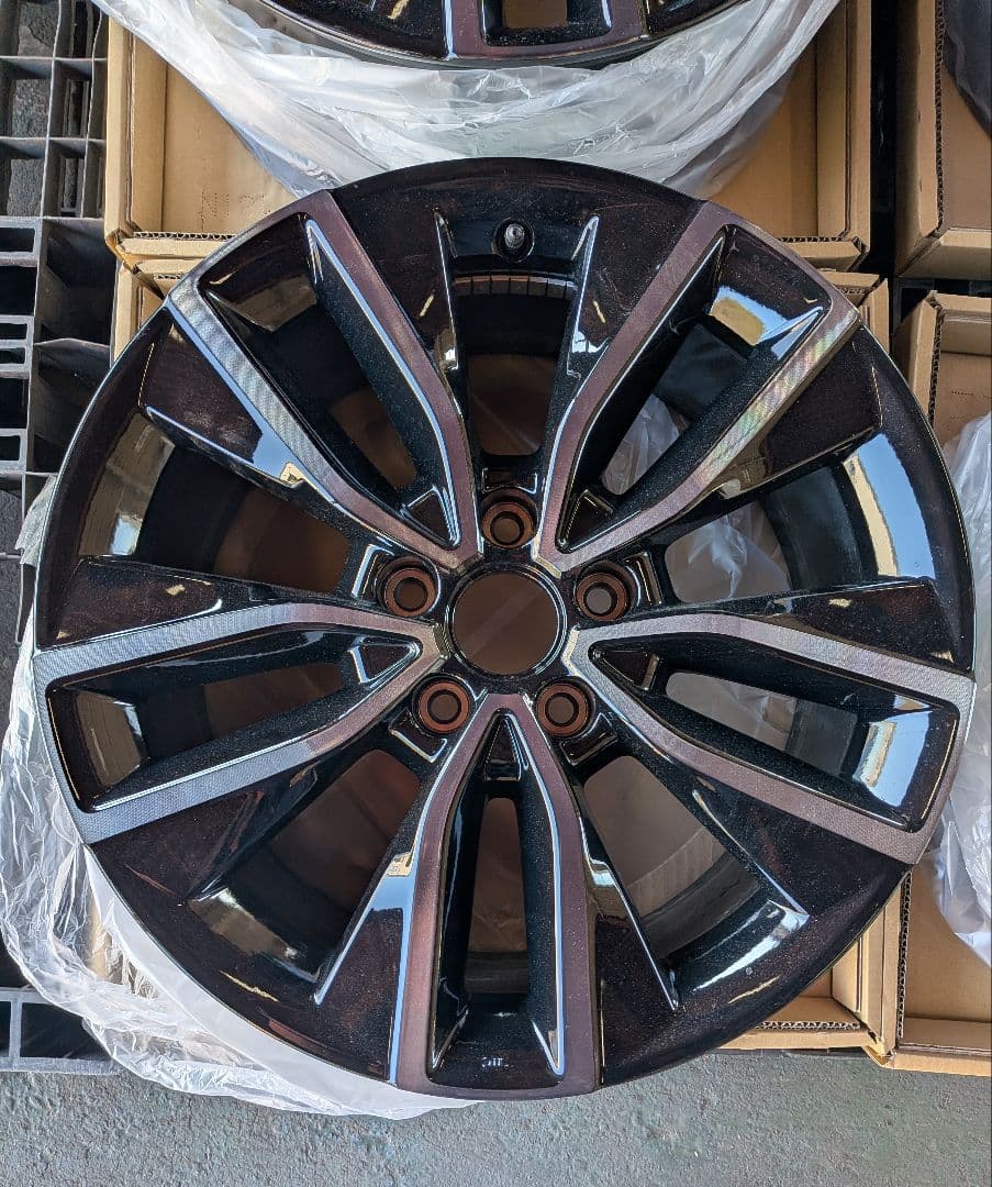 VEZEL RS 新車外し18インチアルミホイール