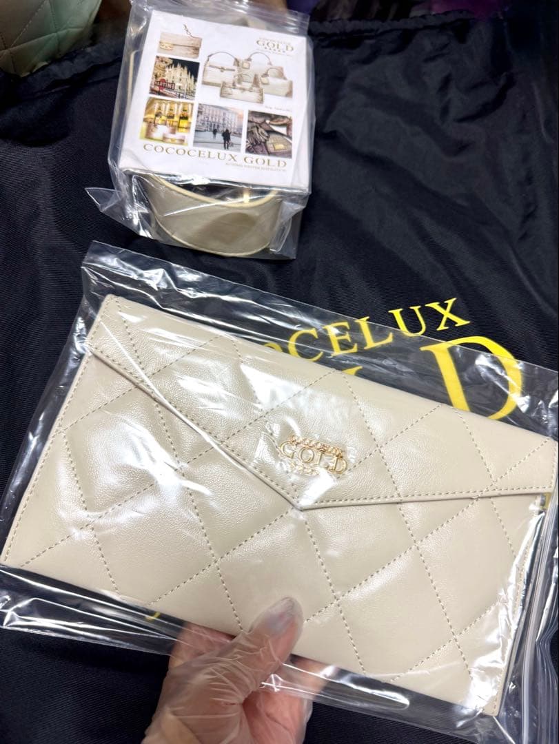 値下‼️新品ココセリュックスゴールドダイヤモンドレザー3WAYボストン、クラッチ付