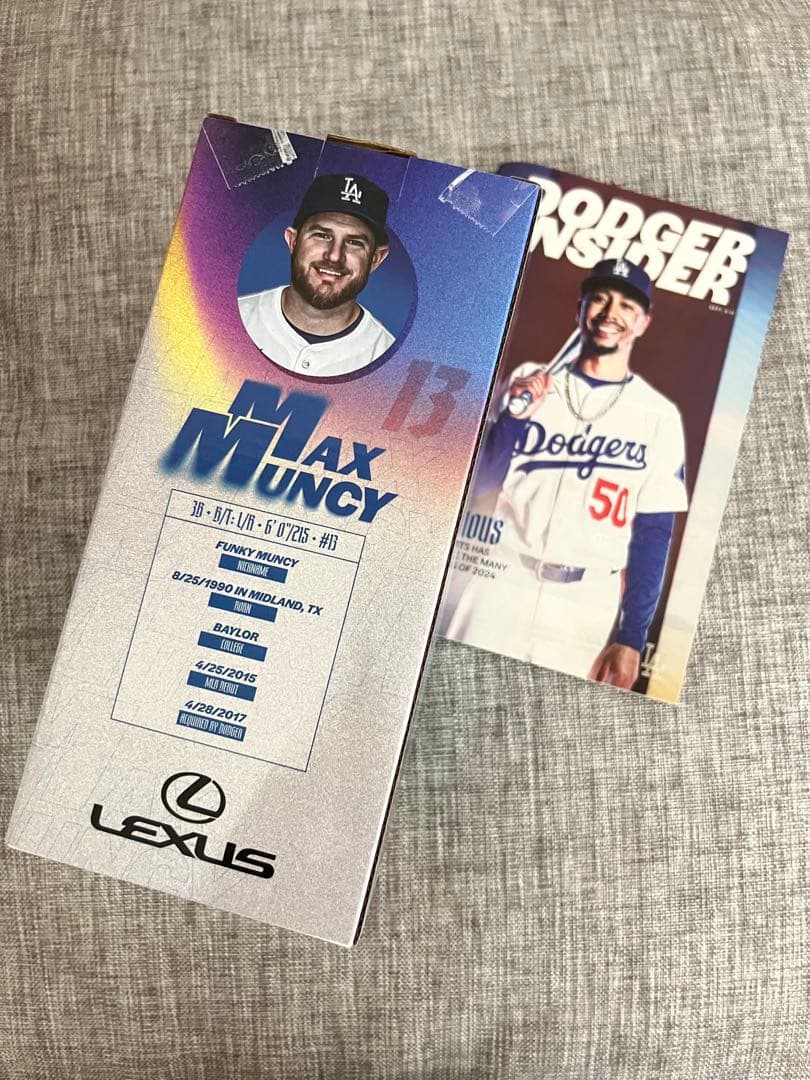ドジャース マックスマンシー ボブルヘッド　Dodgers冊子　セット