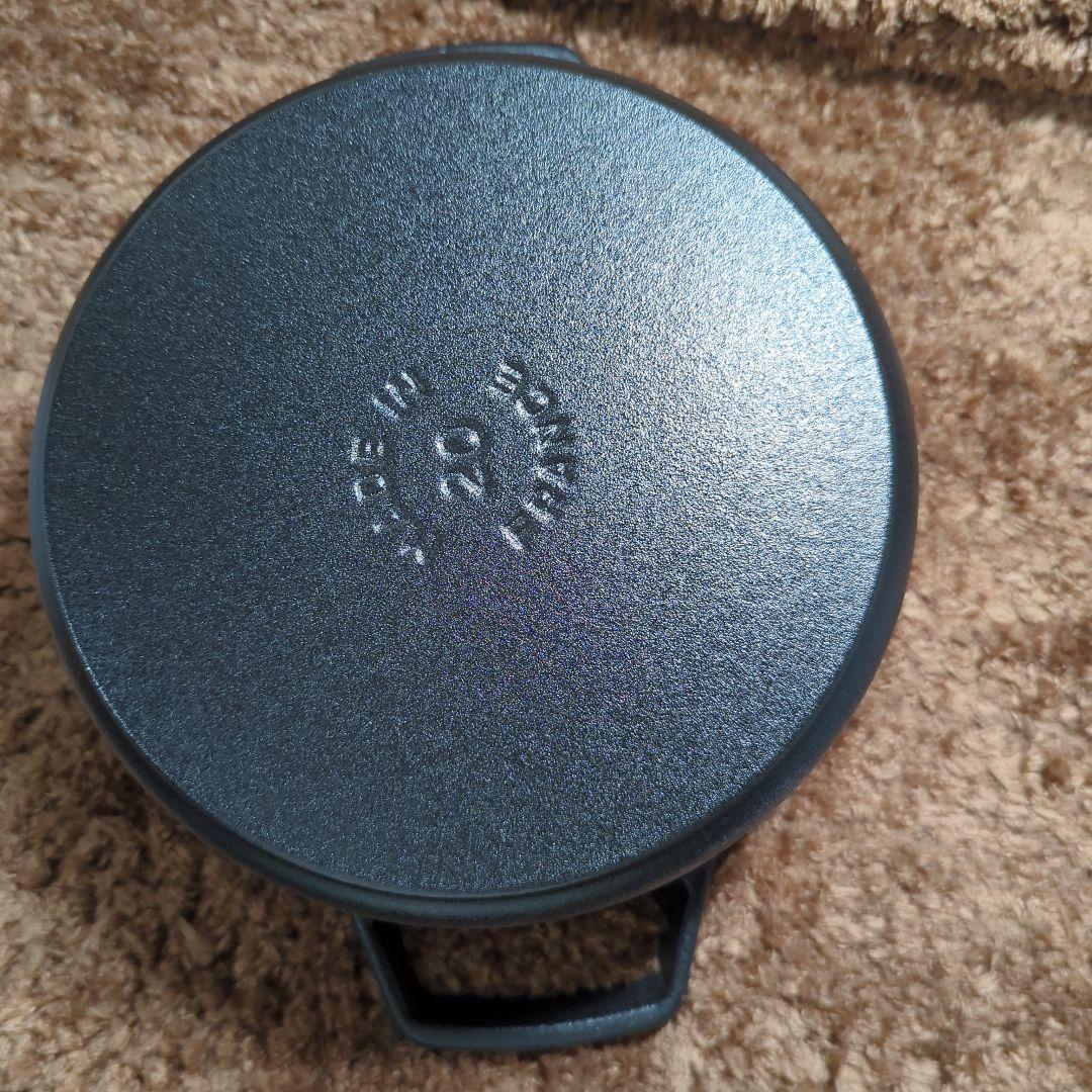 staub ストウブ 「 ピコ ココット ラウンド ブラック 20cm 」