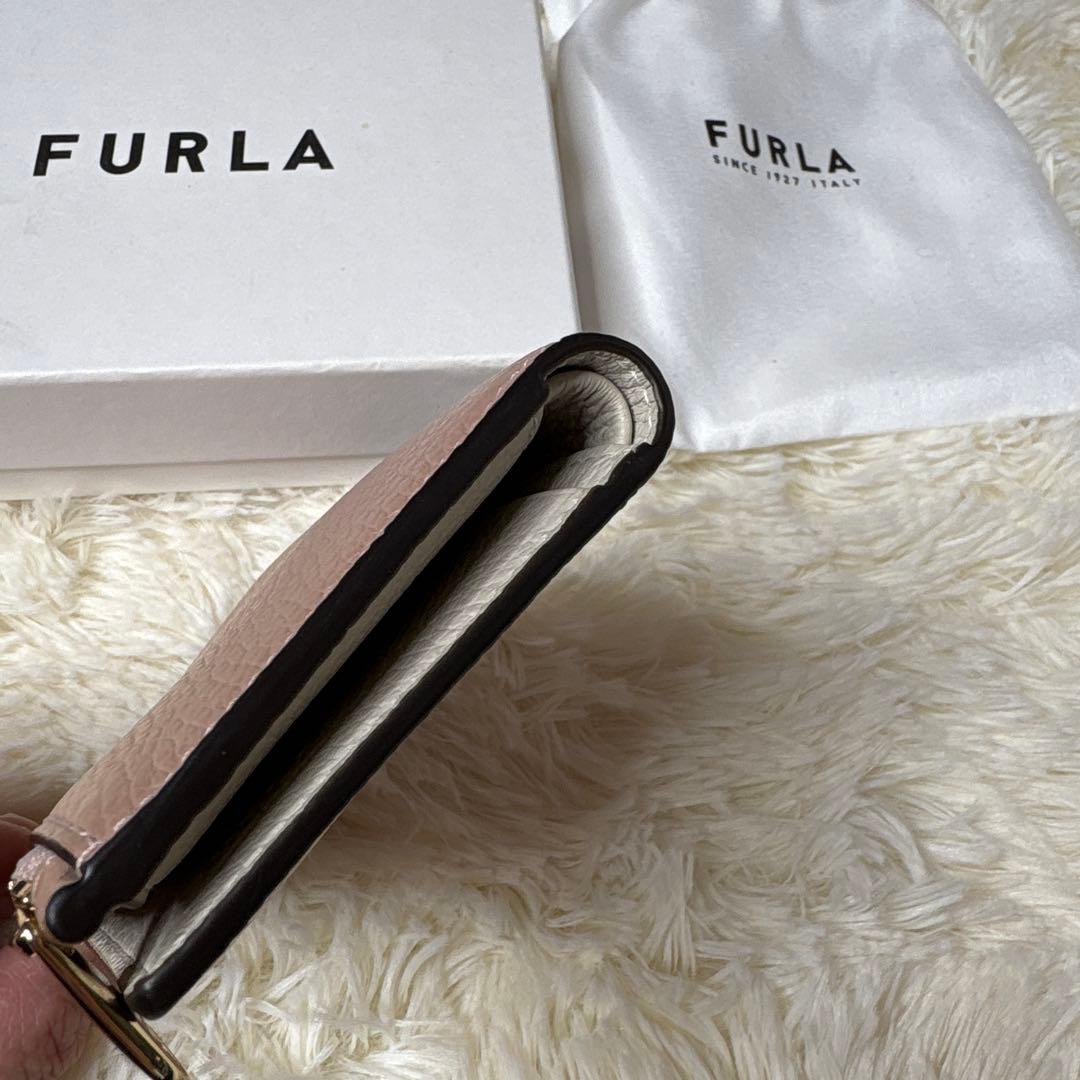 【極美品】フルラ 二つ折り財布 ベージュ ピンクベージュ　FURLA