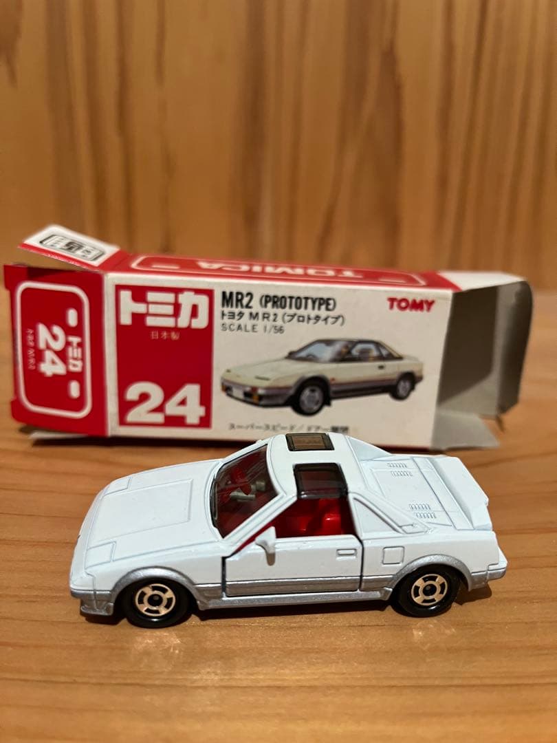赤箱トミカ24 MR2