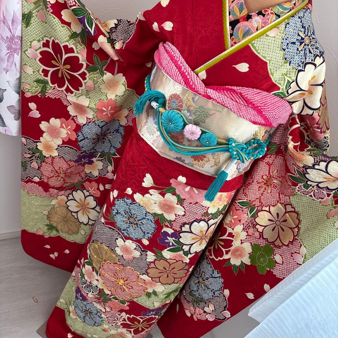 新品　正絹振袖フルセット　古典柄　成人式に！！　桜　絞り風