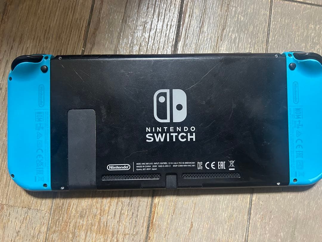 Nintendo Switch　ネオンブルー　本体