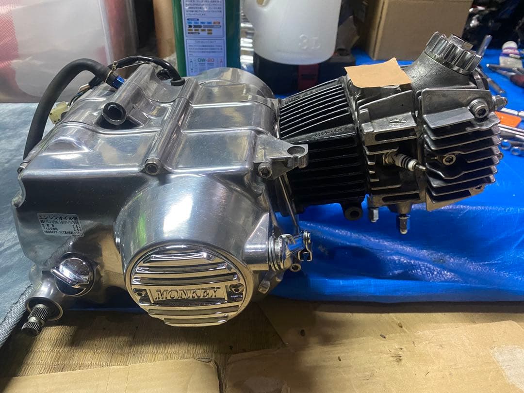 ホンダモンキーz50j 純正12Vエンジン