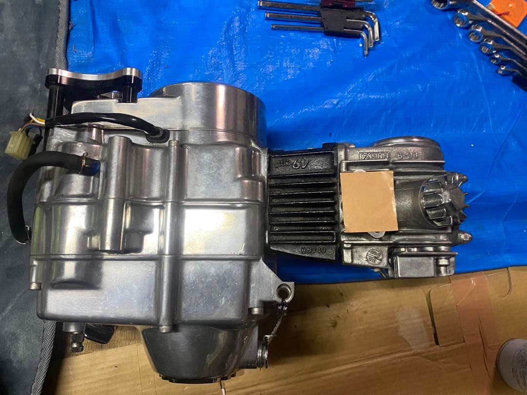 ホンダモンキーz50j 純正12Vエンジン