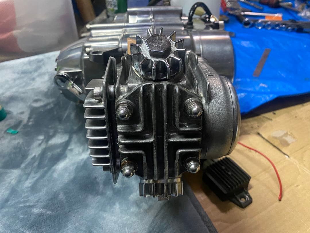 ホンダモンキーz50j 純正12Vエンジン