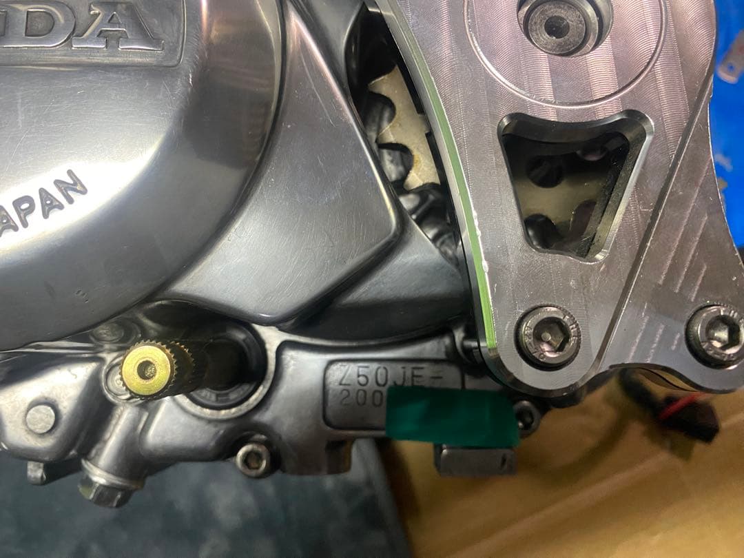 ホンダモンキーz50j 純正12Vエンジン