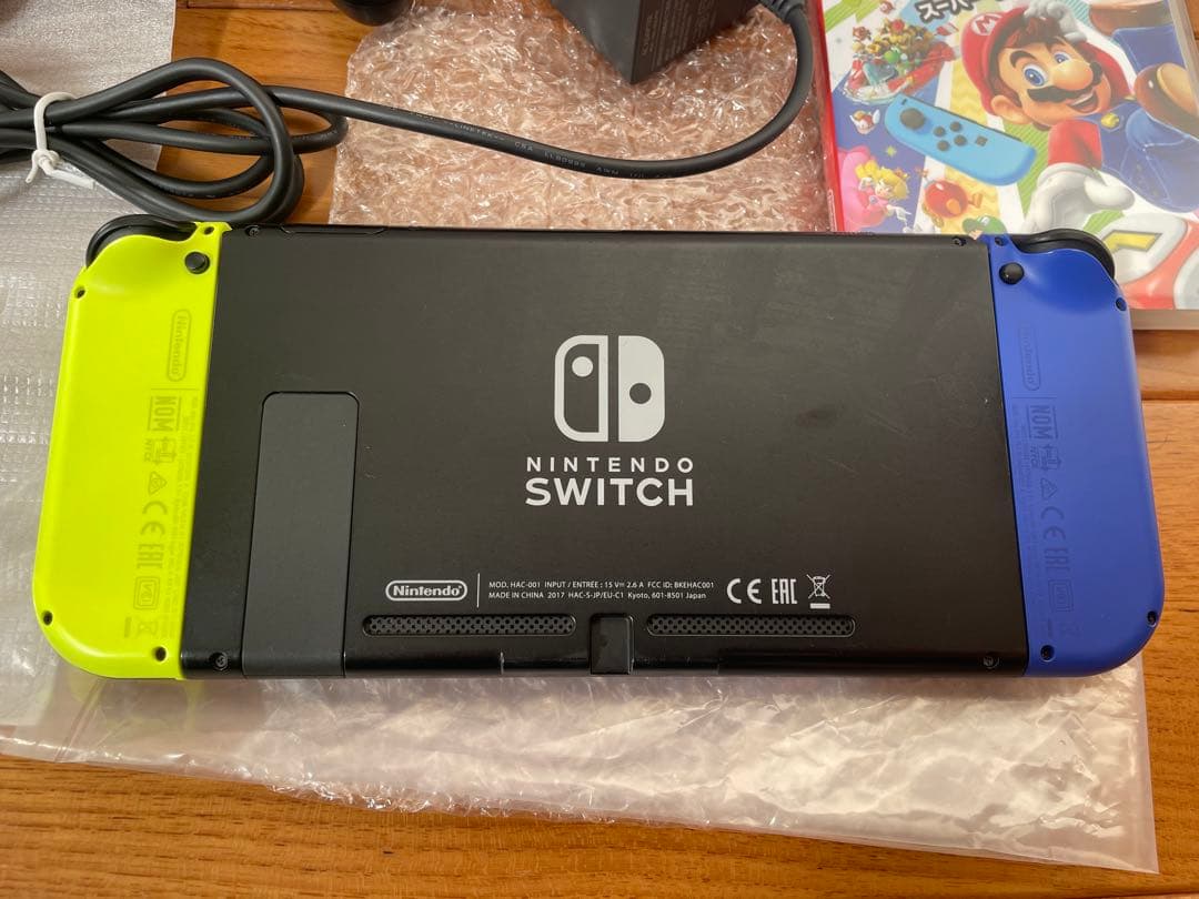 【初期型】 Nintendo Switch 本体Joy-Con x4 マリパ付き