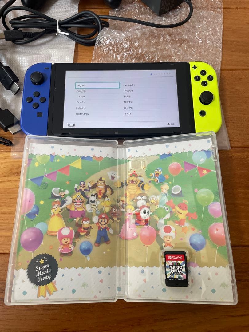 【初期型】 Nintendo Switch 本体Joy-Con x4 マリパ付き