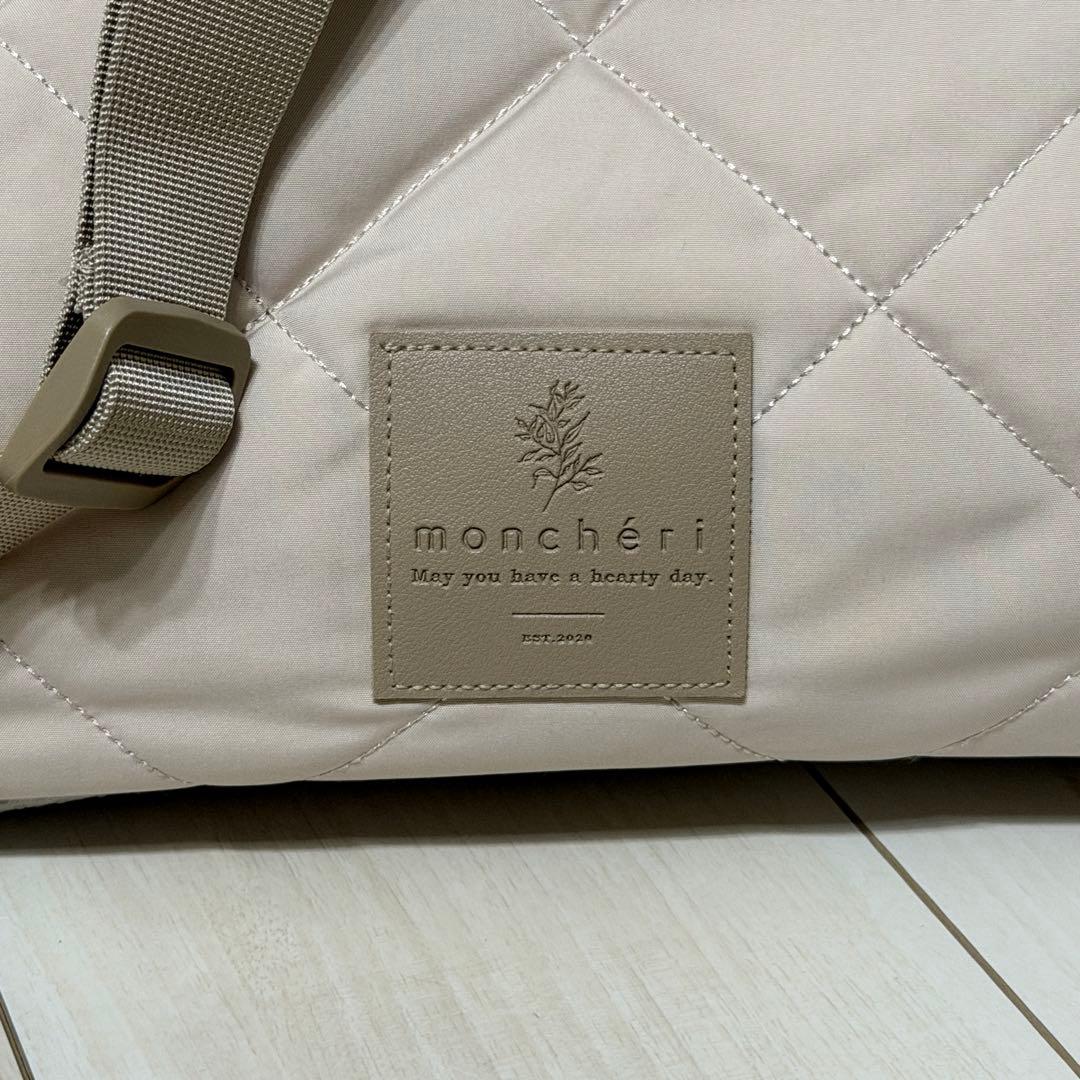 【moncheri】キルティングトライアングルドライブペットバッグ