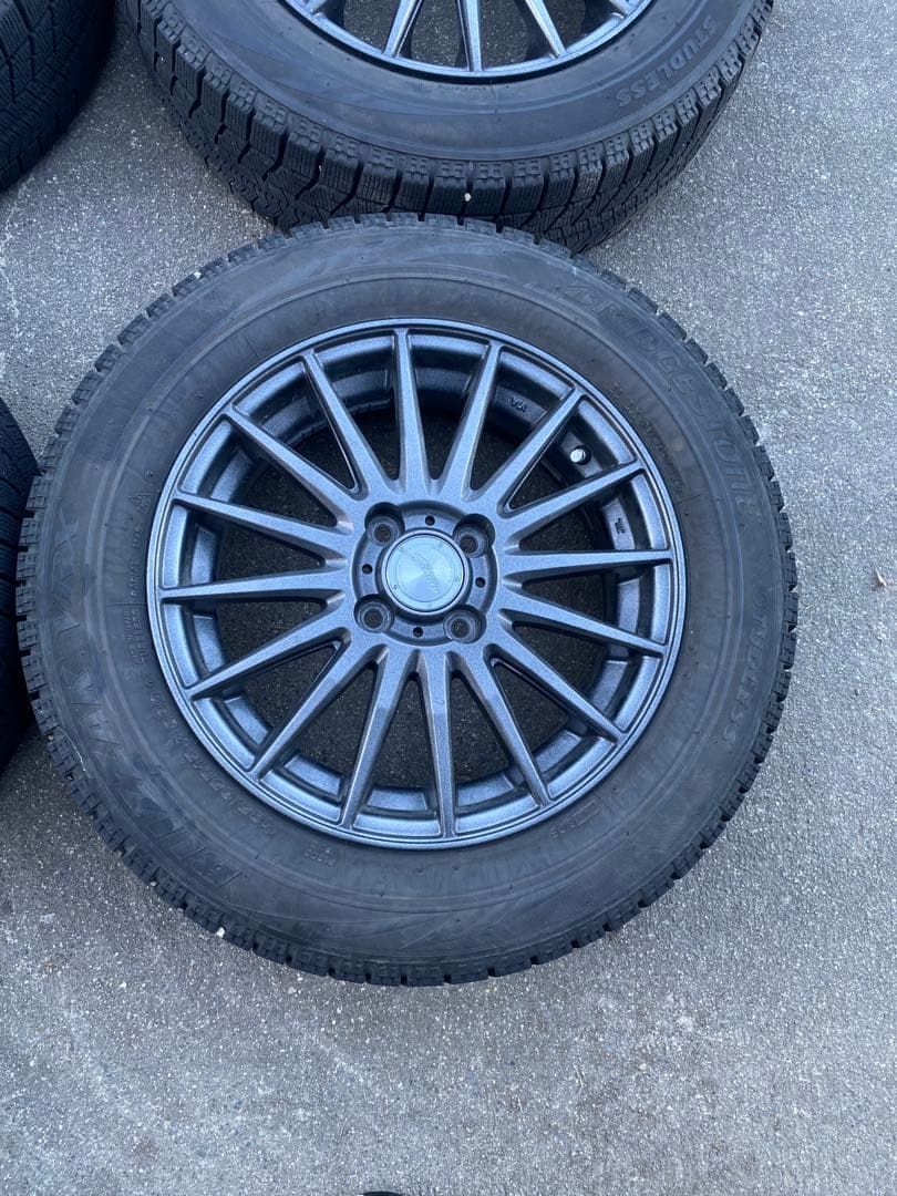 185/65R15 ブリザックVRX 2016年製