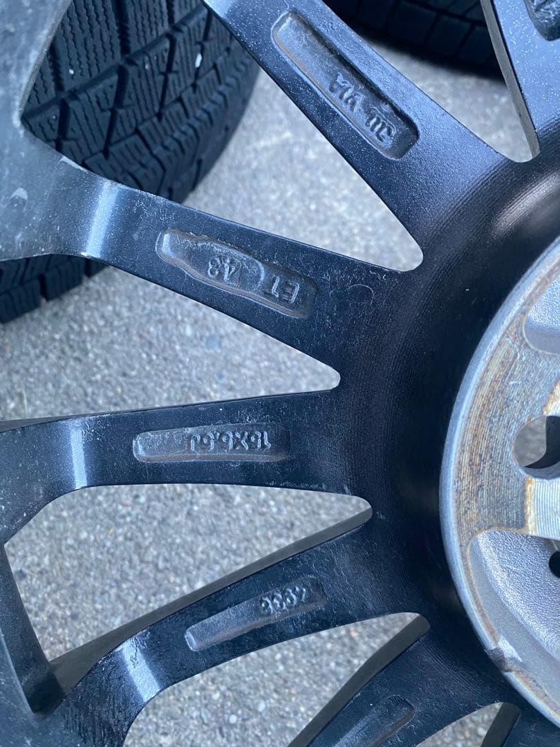 185/65R15 ブリザックVRX 2016年製