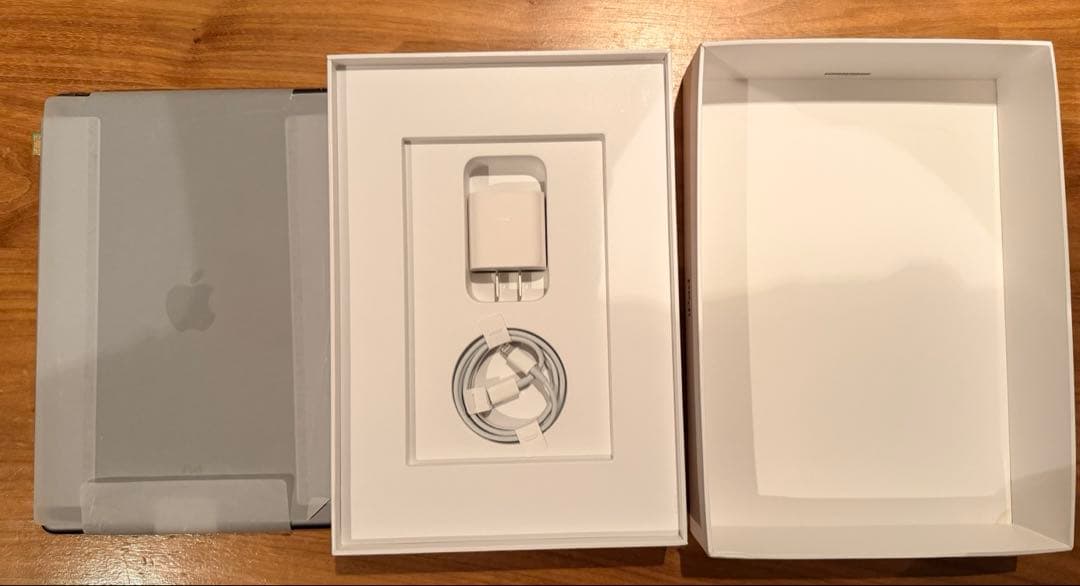 【未使用に近い美品】iPad 第9世代 wifiモデル 64GB