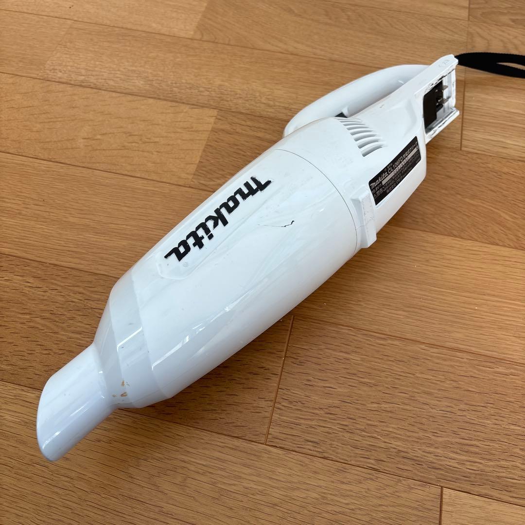 Makita ハンディクリーナー CL106FD