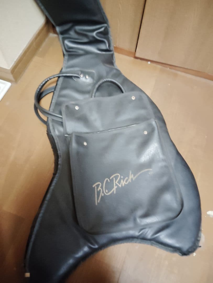 ギター b.c.rich beast WMD SOB