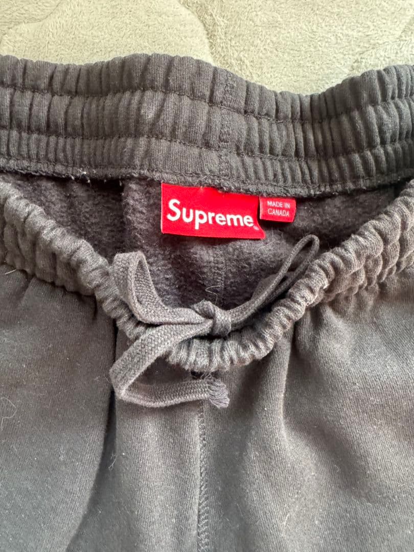 Supreme 24AW スクリプトロゴ刺繍 スウェットパンツ