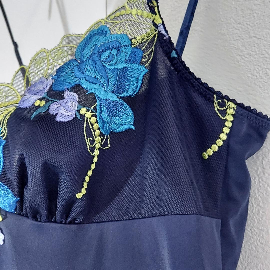 サルート（M-80） スリップ　キャミソール　インナー　日本製　レース　花刺繍