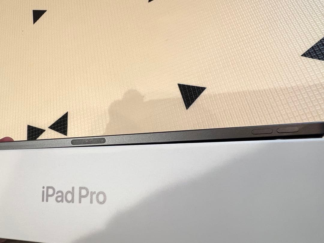 iPad Pro (12.9インチ) 第5世代 256GB スペースグレー