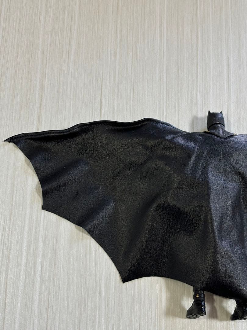 MAFEX バットマン タクティカルスーツ フィギュア DC ジャスティスリーグ