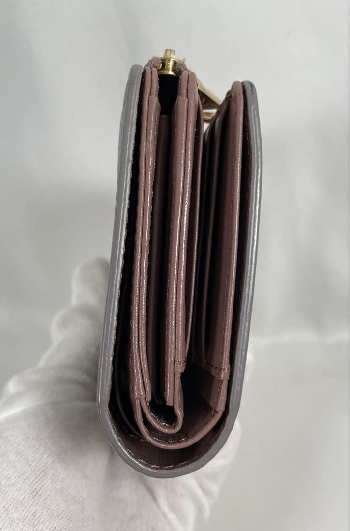 美品 russet ラシット 二つ折り財布 モノグラムプレート レザー
