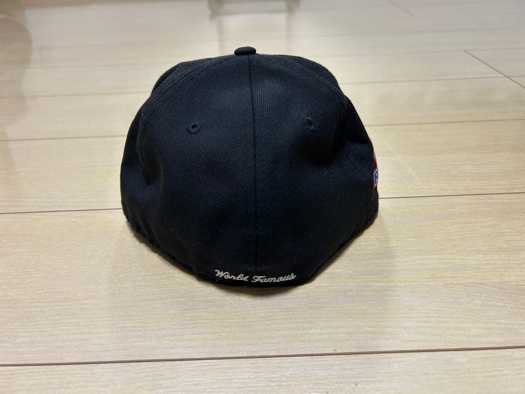 帽子 supreme newera boxlogo worldfamous cap