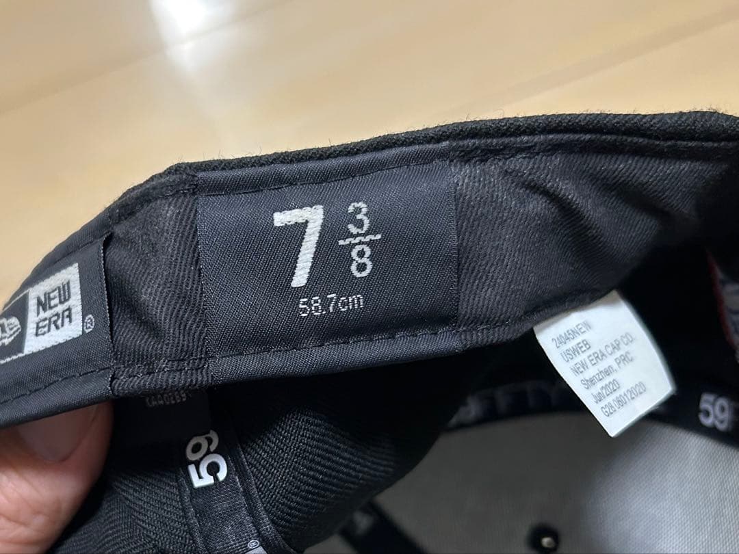 帽子 supreme newera boxlogo worldfamous cap
