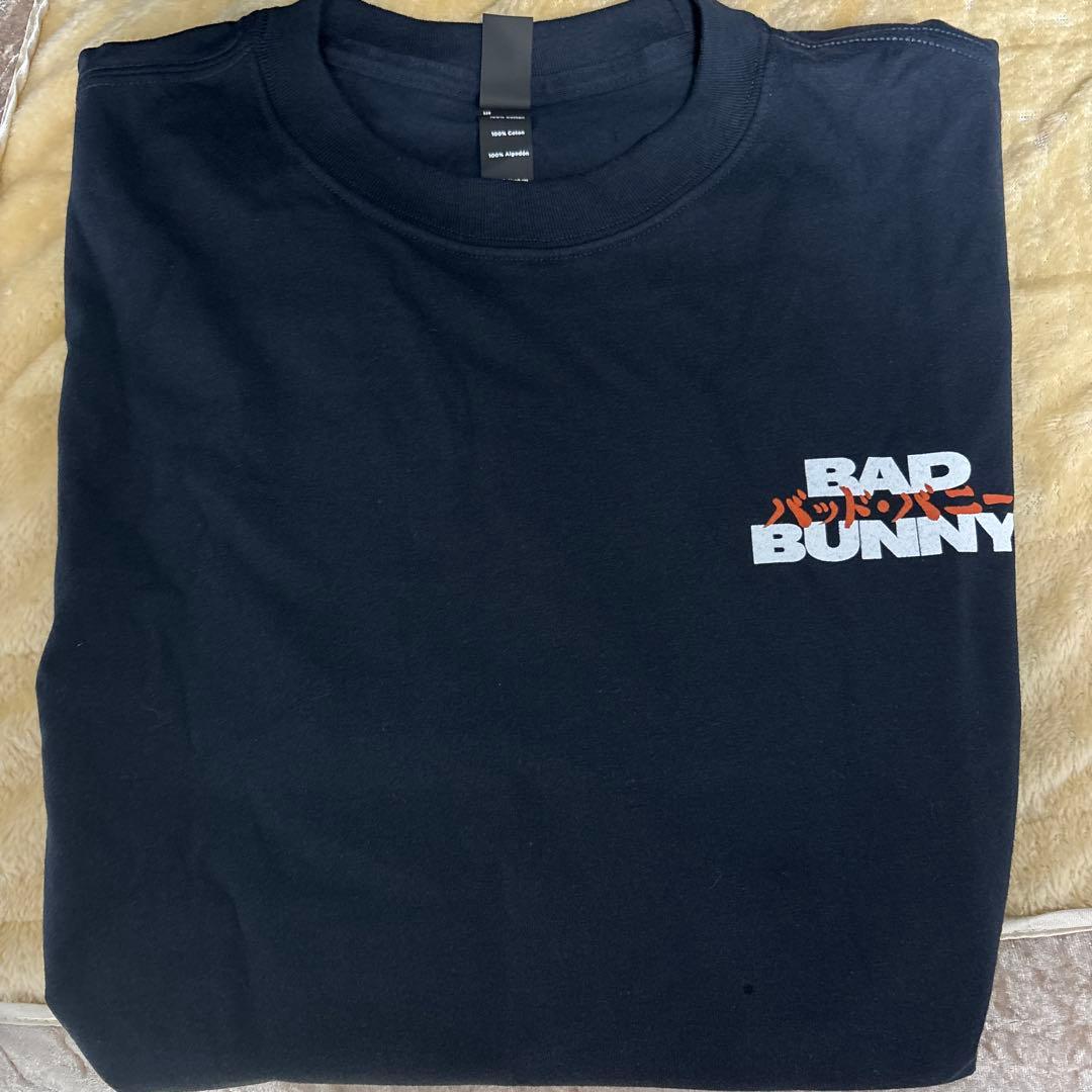 BAD BUNNY BILLIONS CLUB LIVE 限定Tシャツ