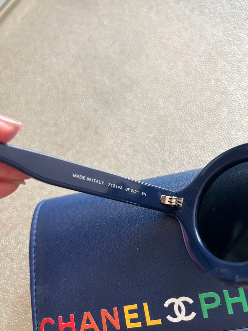 CHANEL PHARRELL ネイビー サングラス✨素敵なレアなアイテム❣️
