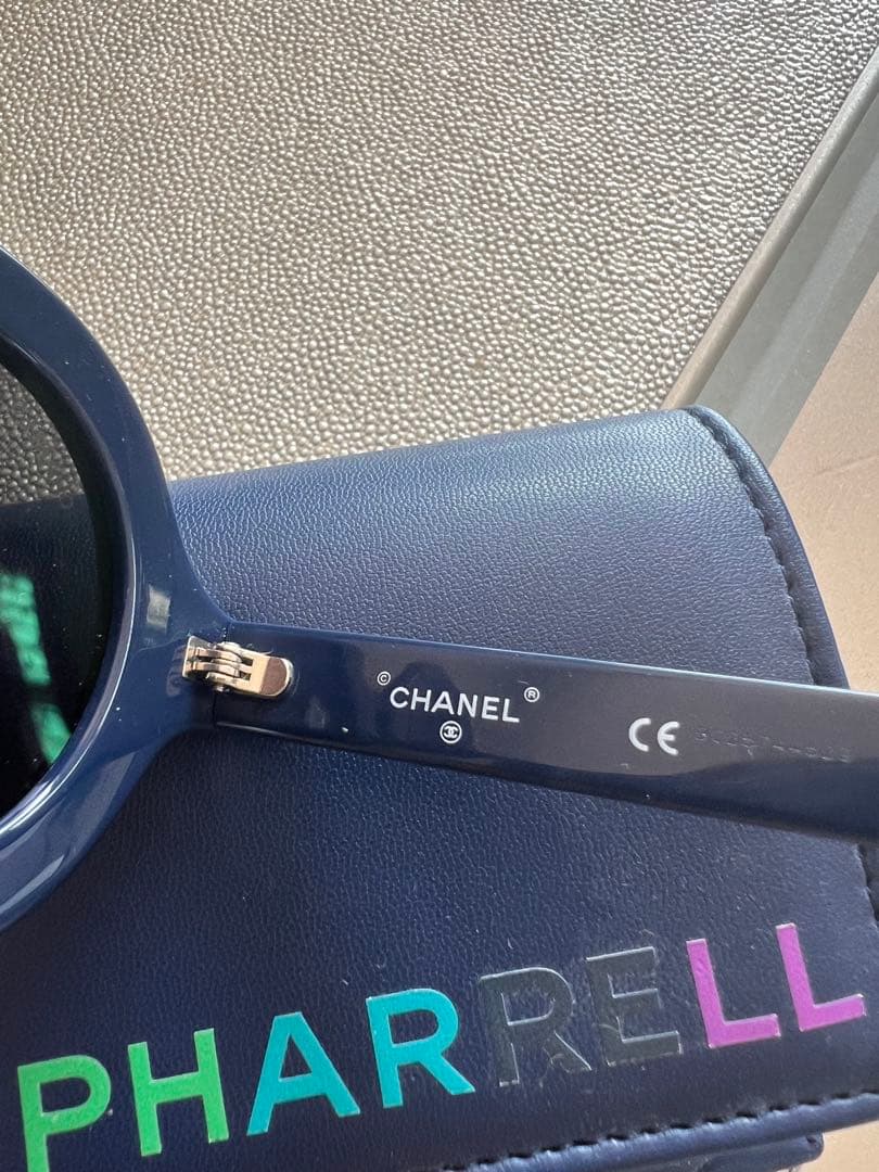 CHANEL PHARRELL ネイビー サングラス✨素敵なレアなアイテム❣️