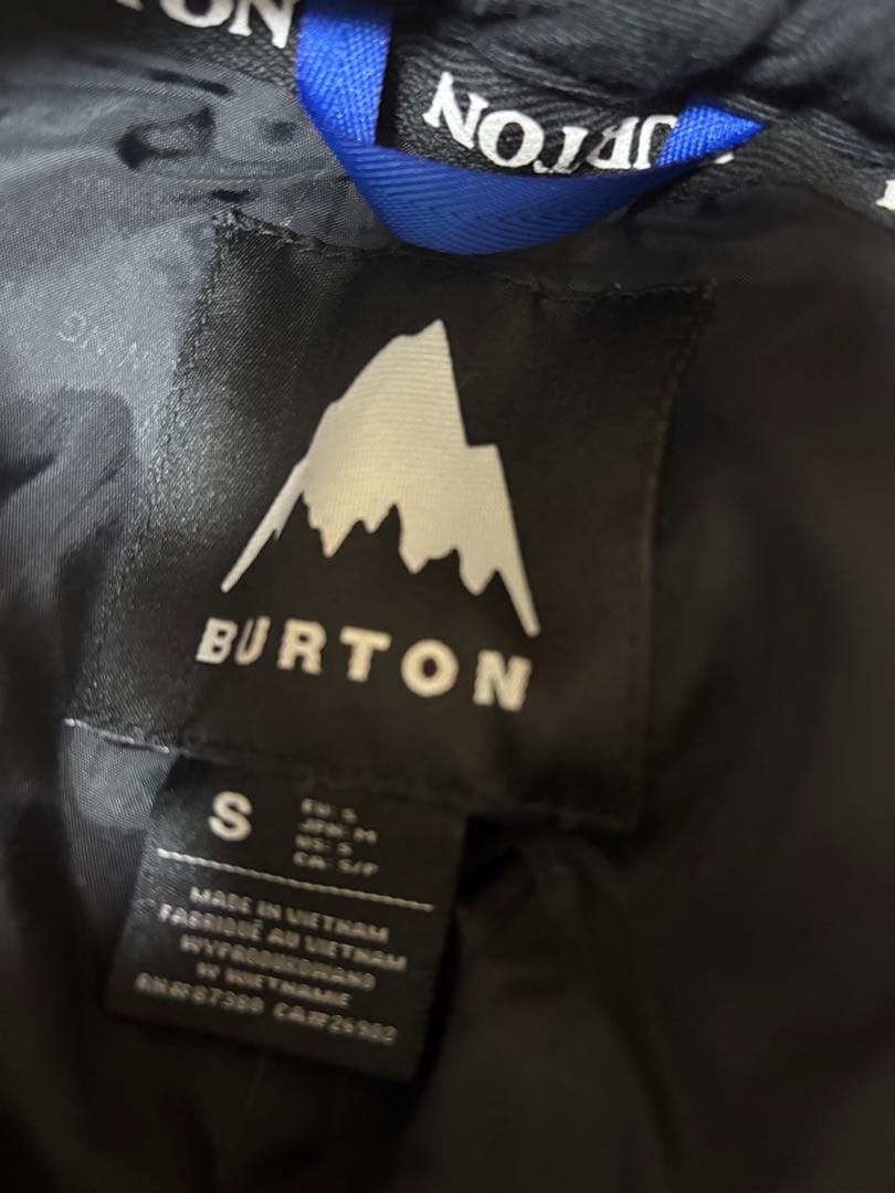 美品　BURTON アノラック　上下　　Sサイズ