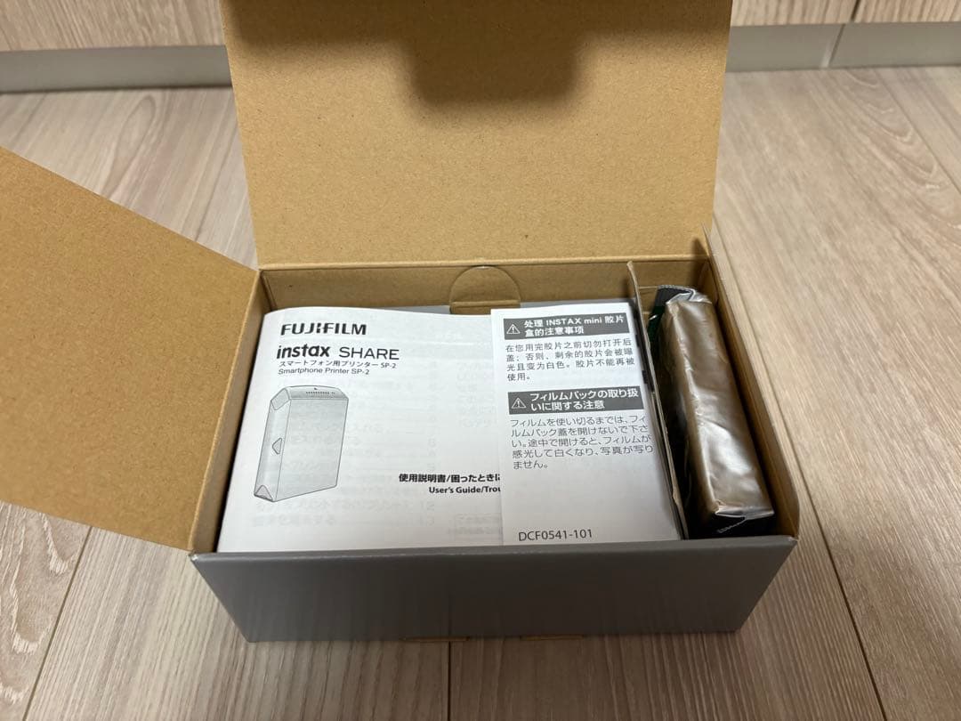 【超美品】FUJIFILM スマホdeチェキ instax SHARE SP-2