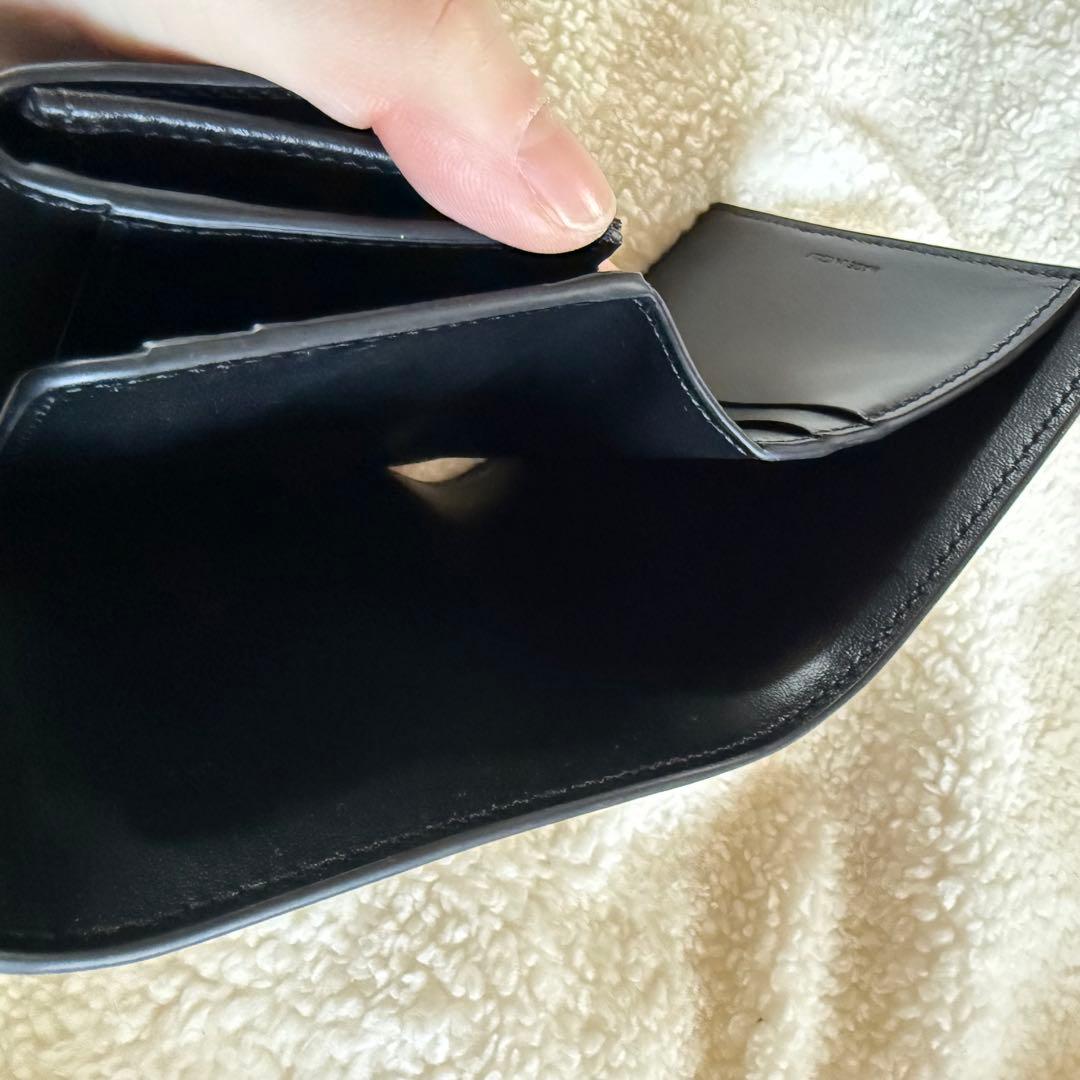 セリーヌ　財布　シルバー