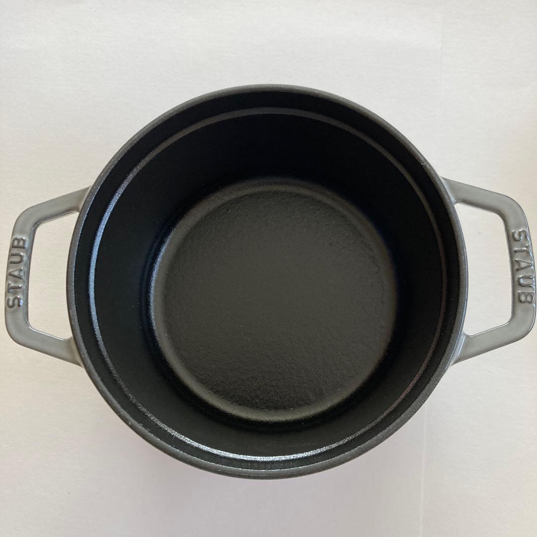 【新品未使用】お値下げ‼️ストウブ staub ピコココット ラウンド 16cm