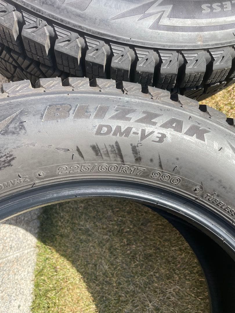 akkunaki1007①ブリヂストンブリザック225/60R17 ⚠️2本