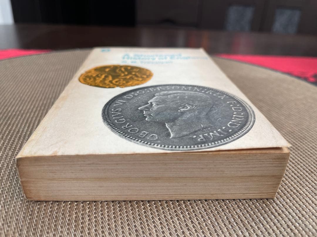 洋書 A Shortened History of England