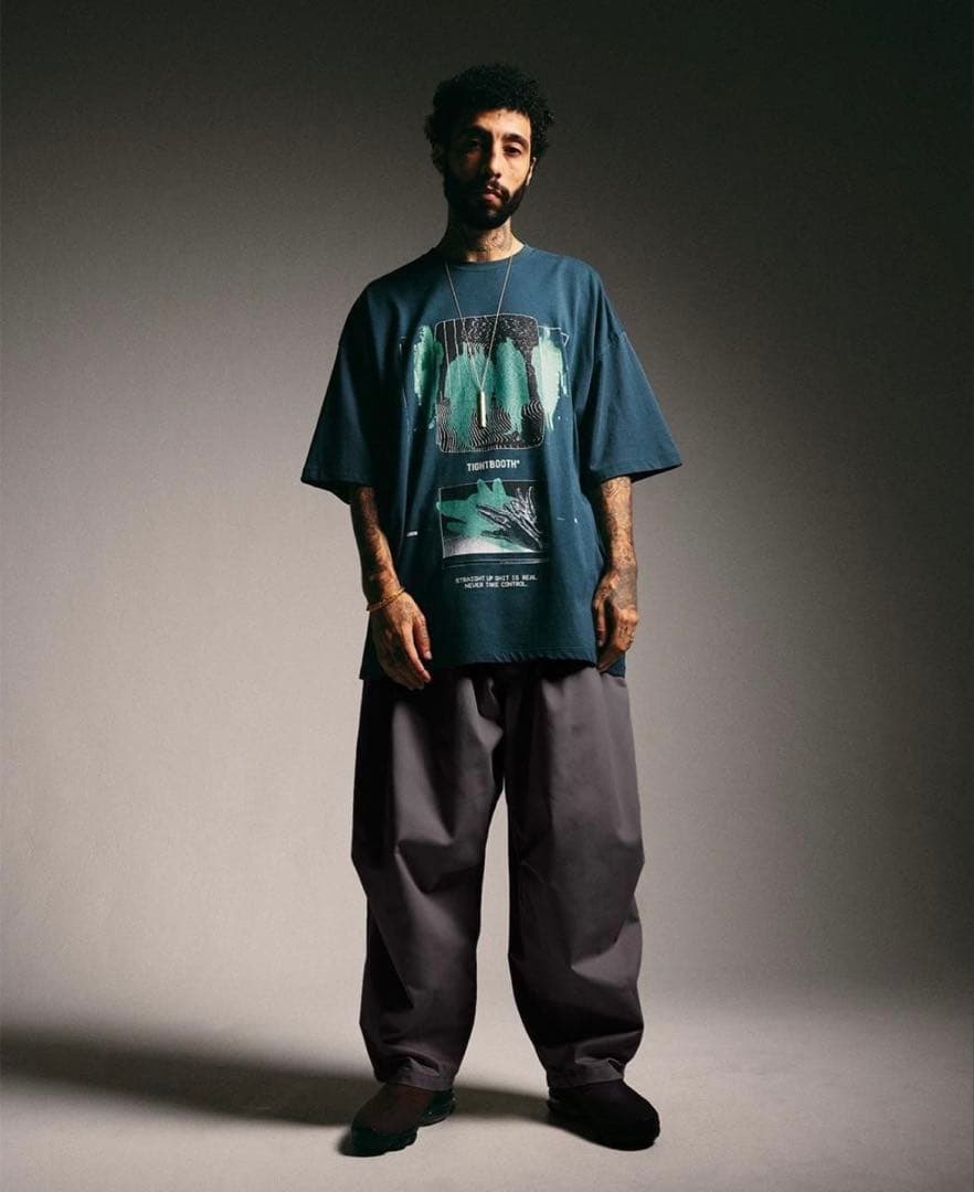 TIGHTBOOTH オーバーサイズ Tシャツ ブラック XL