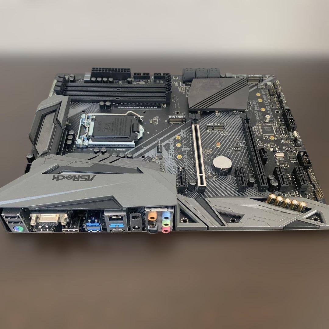 マザーボード ASRock Fatal1ty H370 PERFORMANCE