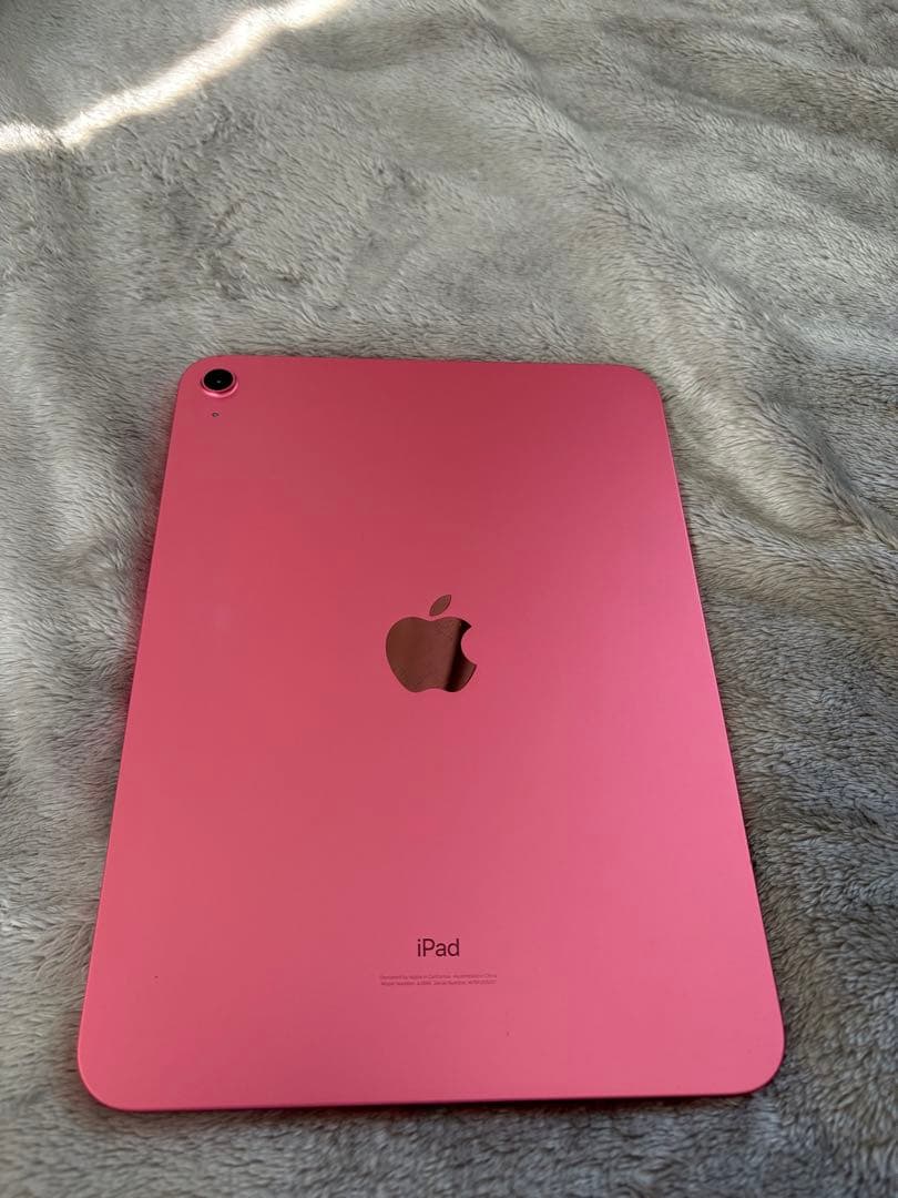 【美品】iPad 第10世代 ピンク 64GB キーボード　マウス&ケース付き