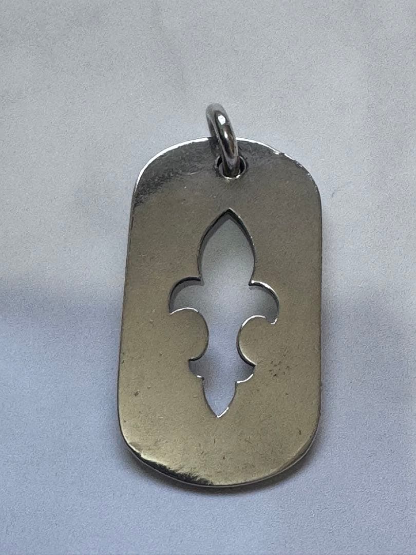 CHROME HEARTS カットアウトBSフレアペンダント ネックレストップ
