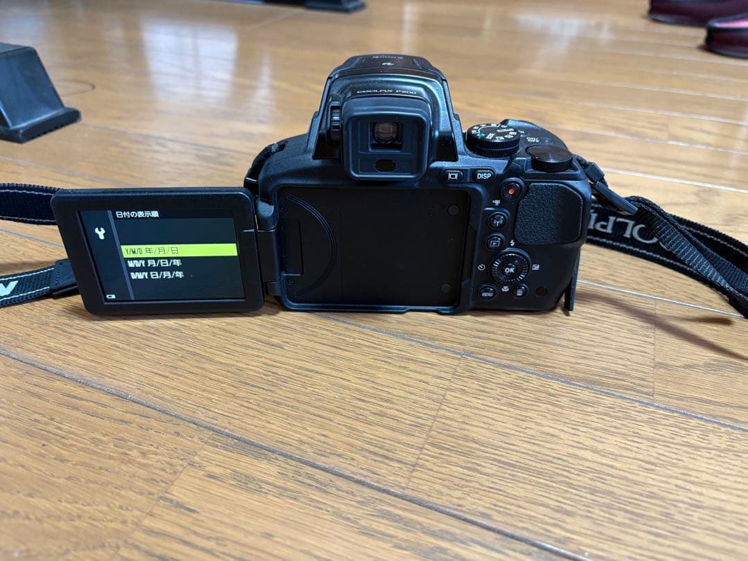 Nikon Coolpix P900 デジタルカメラ 1度のみ使用　美品　ニコン