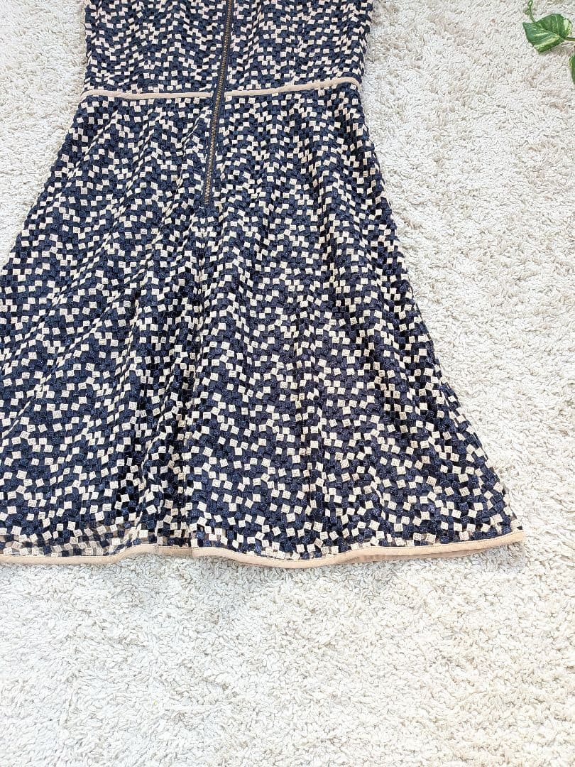 美品！エポカ ノースリーブワンピース 刺繍 カットワークワンピ 40