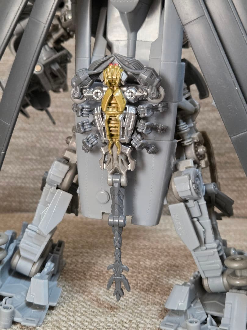 【開封品】 SS-08 ブラックアウト トランスフォーマー スタジオシリーズ