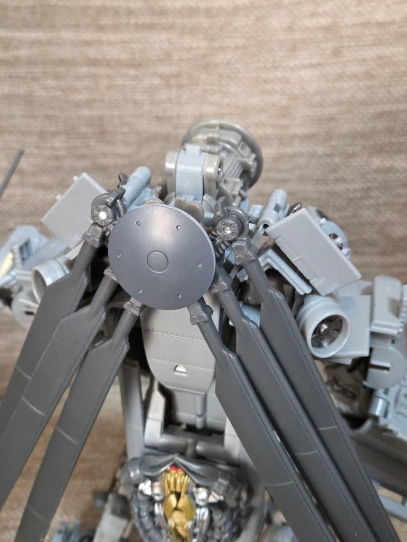 【開封品】 SS-08 ブラックアウト トランスフォーマー スタジオシリーズ