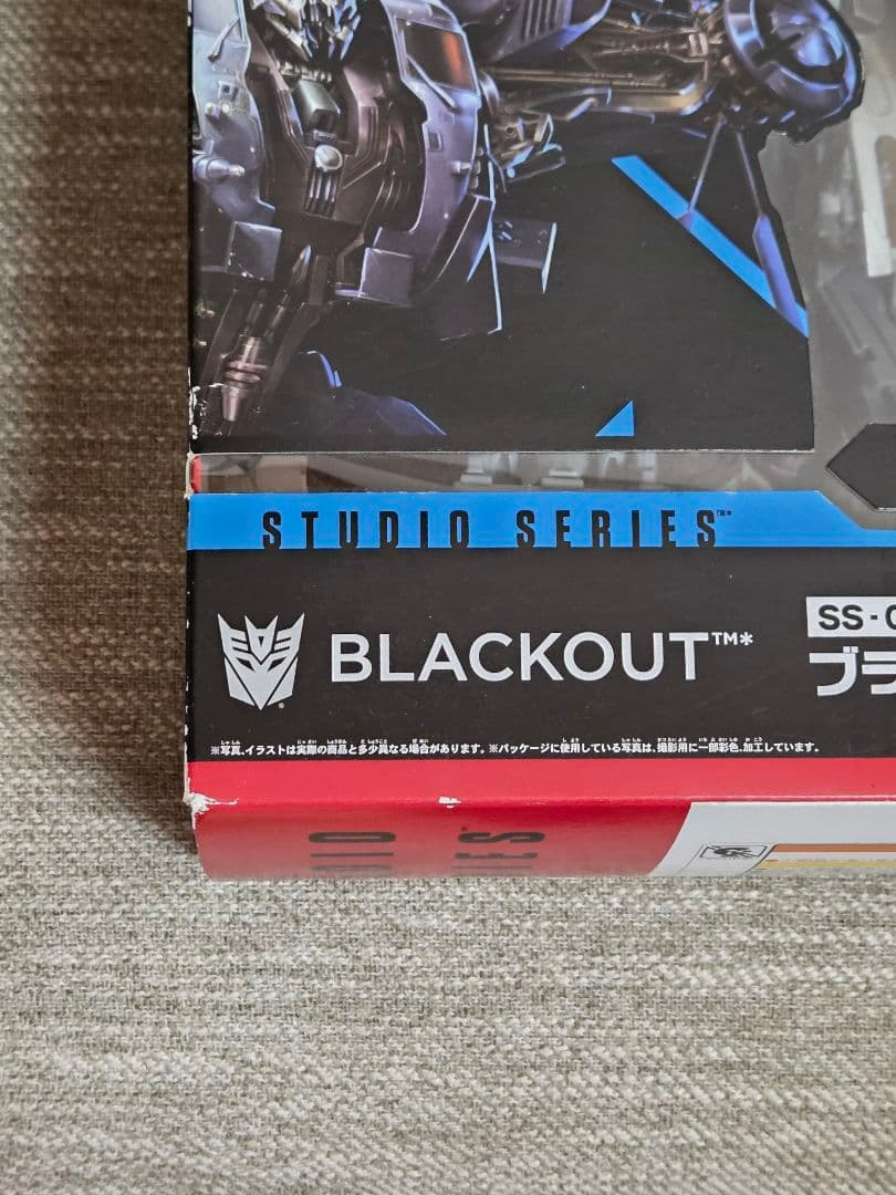 【開封品】 SS-08 ブラックアウト トランスフォーマー スタジオシリーズ